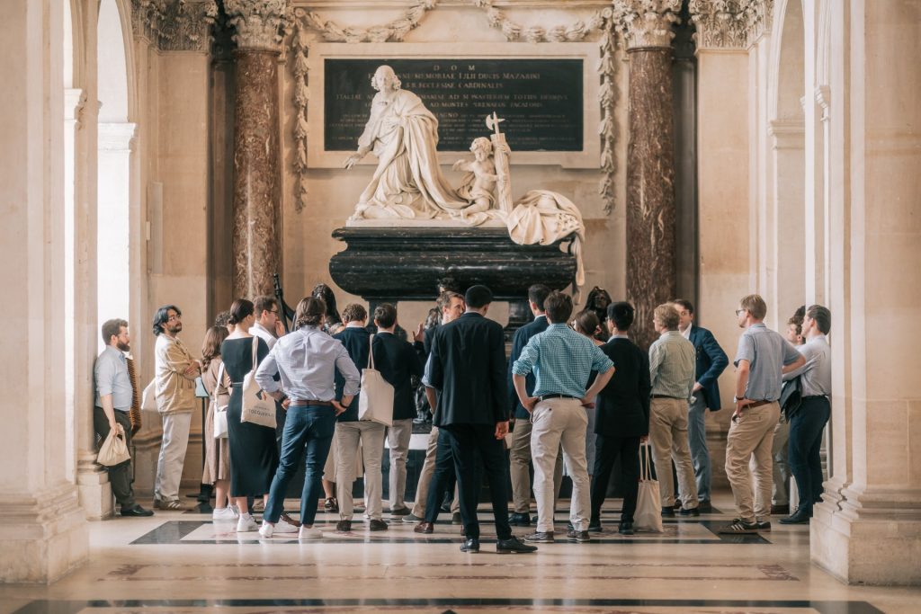 Visit to the tomb of Cardinal Mazarin